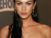 megan-fox-hot-sexy-beautiful-cute-pics-photos-transformers-movie-star-long-brown-brunette-hair-cut-style-brian-austin-green-twilight-breakup-celeb-gossip-blog-news-entertainment-chica-in1