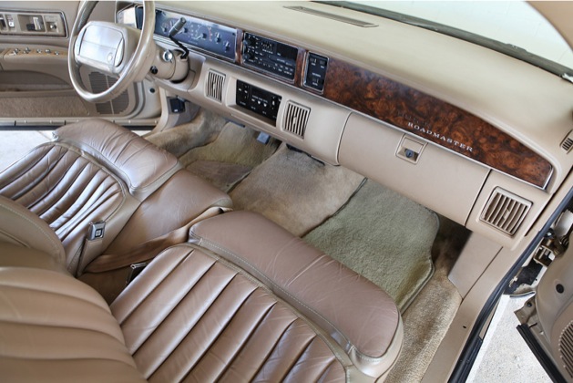 wpid-1993-Buick-Roadmaster-Estate-i-2011-10-18-16-14.jpg