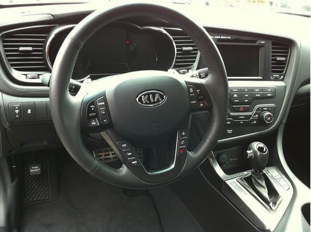 wpid-2011-kia-optima_100316656_l-2012-01-16-03-24.jpg