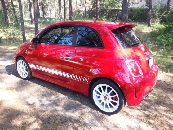 2015 Fiat 500 Abarth - Review and Road Test 